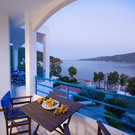 Christine 3* Poros Town